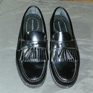 ROCKPORT Men's Leather NWOB Tasseled Loafer 10M Business Casual‎ Career Formal